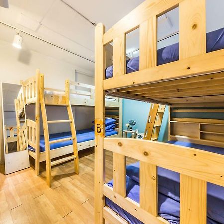 Sinchon Sisters Hostel Seoul Exterior foto