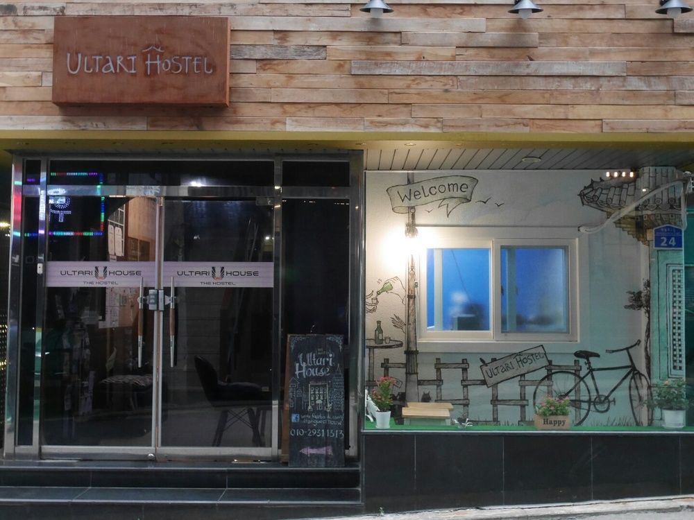 Sinchon Sisters Hostel Seoul Exterior foto