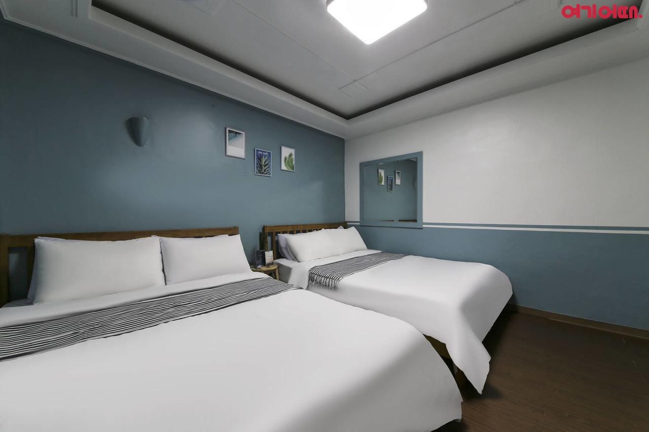 Sinchon Sisters Hostel Seoul Exterior foto